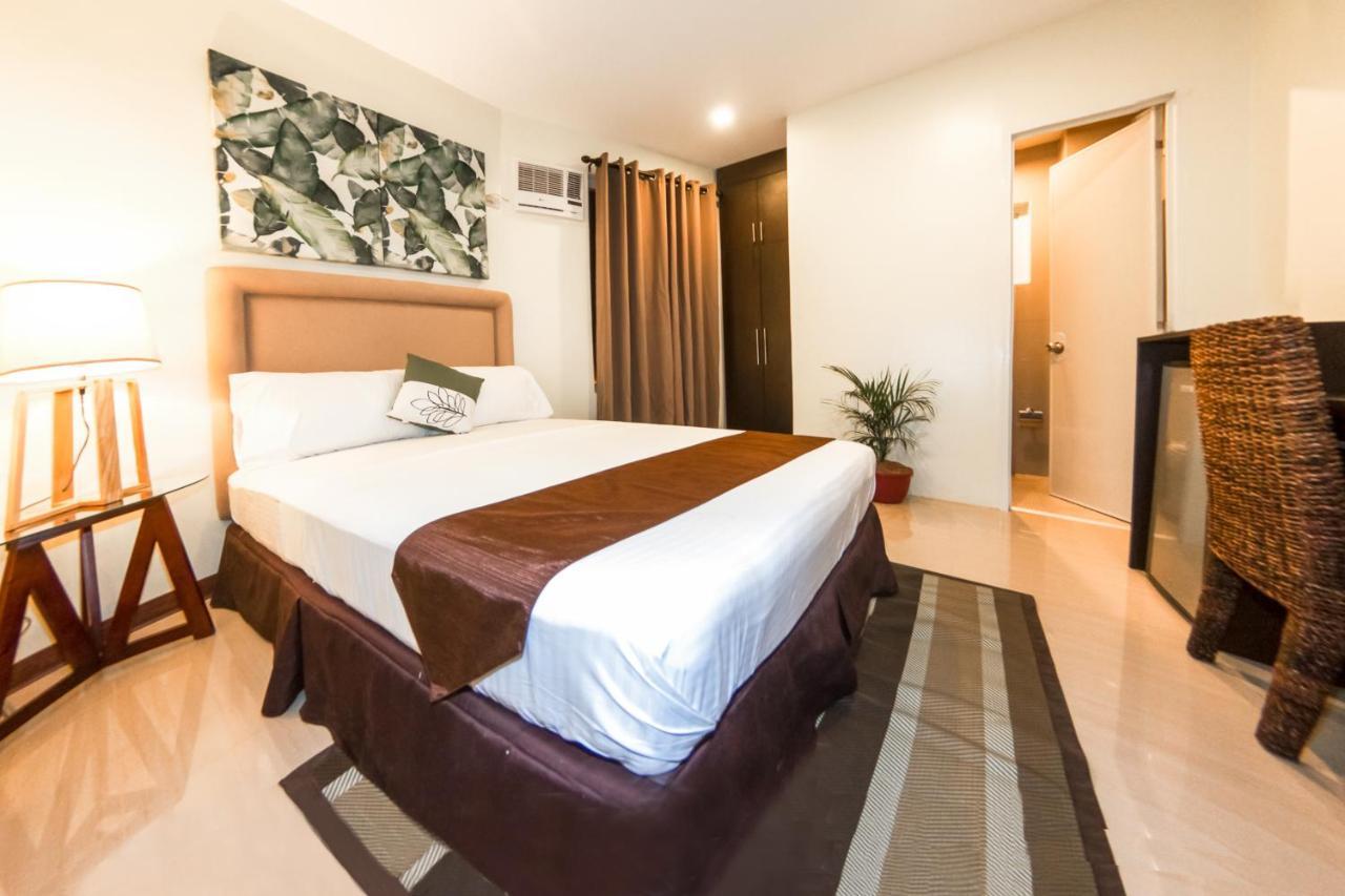 Verovino Suites Cebu Extérieur photo