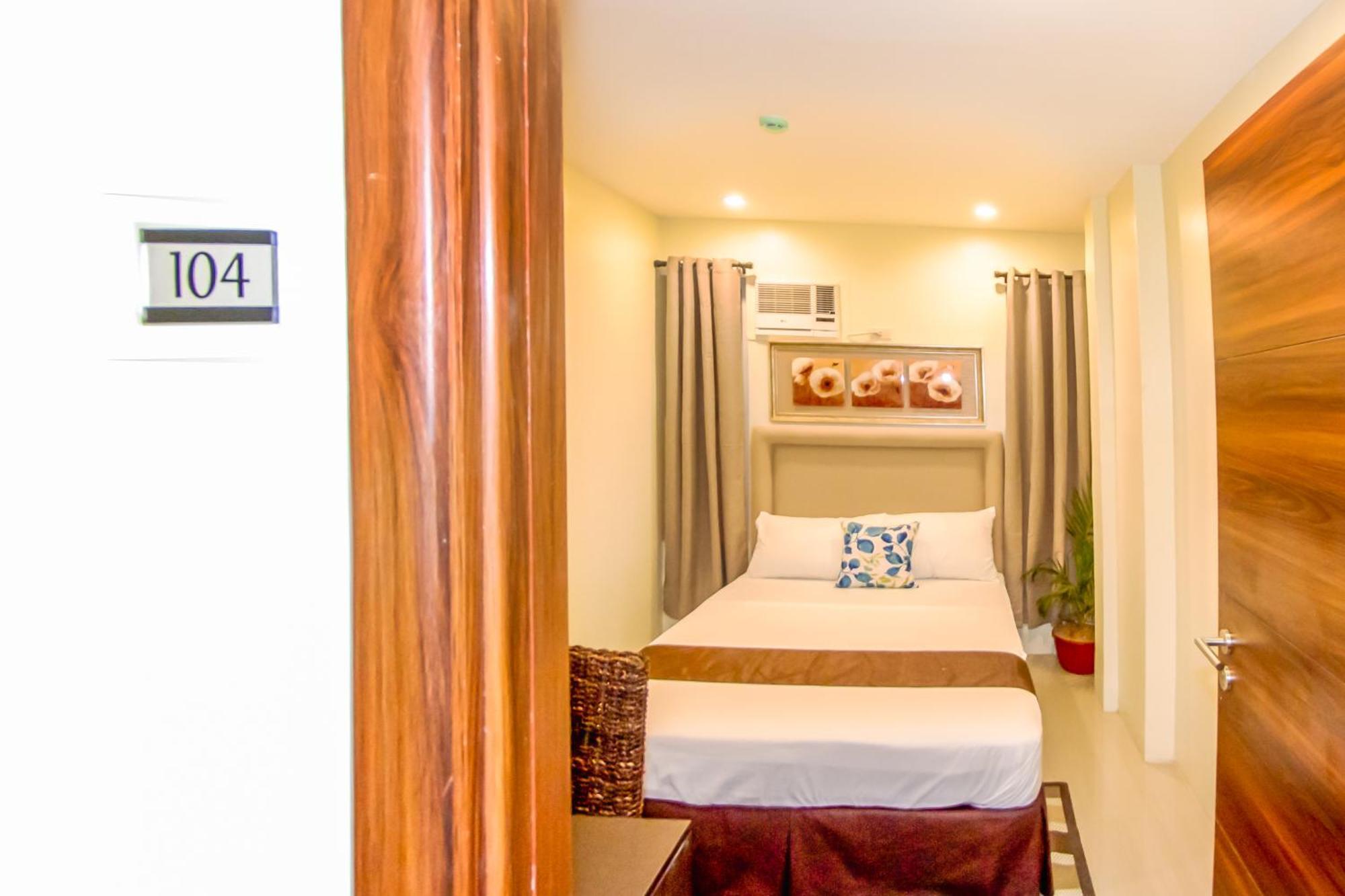 Verovino Suites Cebu Extérieur photo