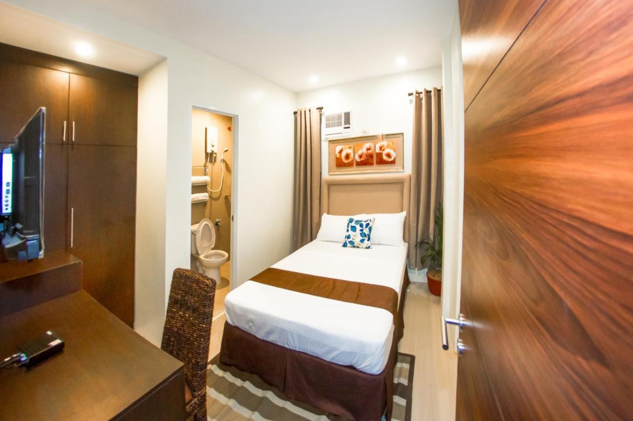 Verovino Suites Cebu Extérieur photo