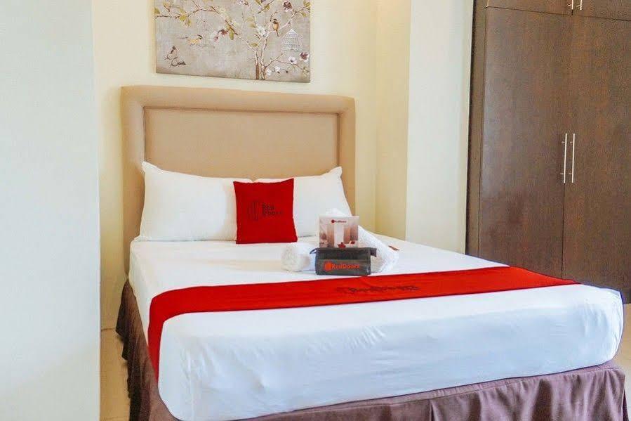 Verovino Suites Cebu Extérieur photo